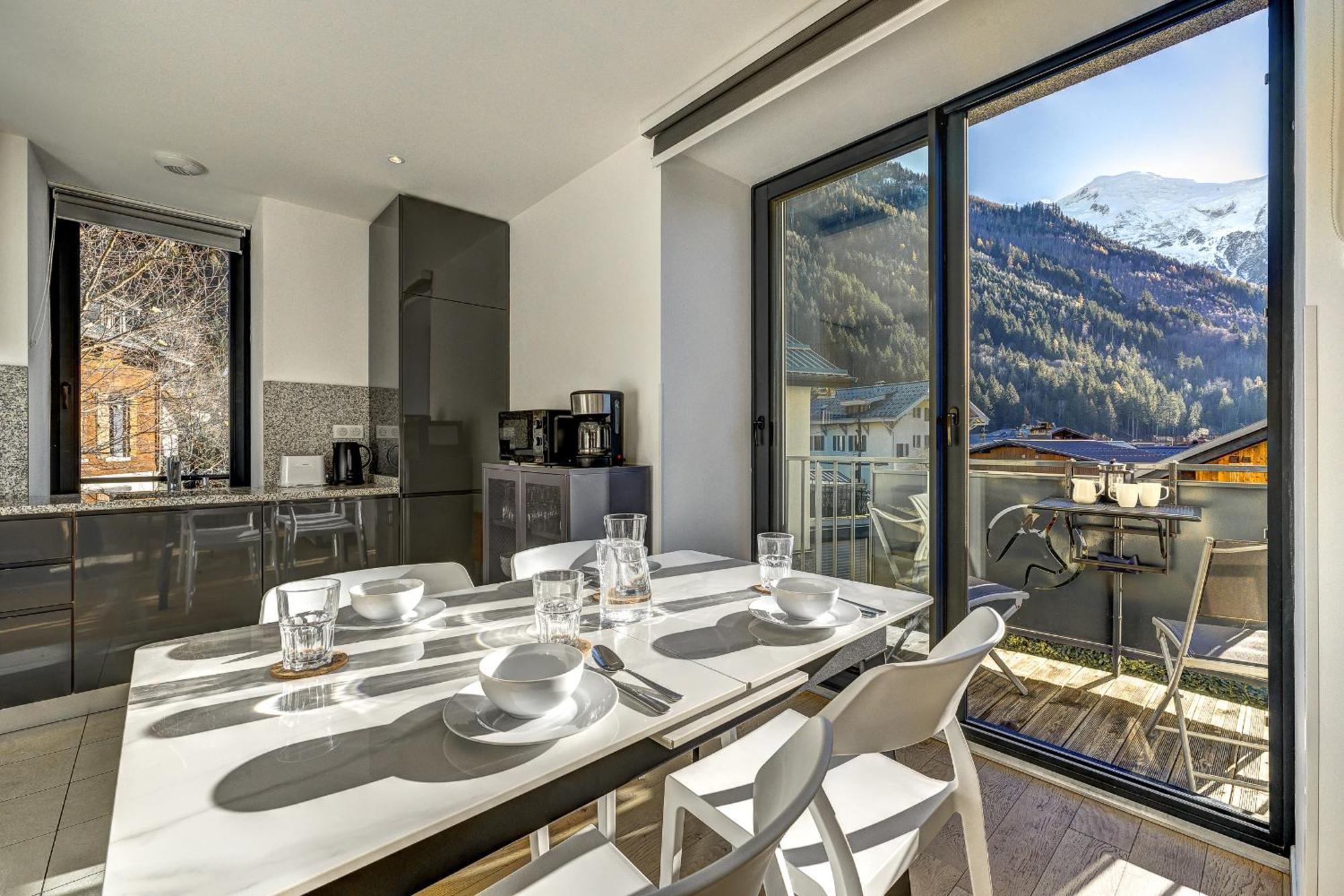 Residence Les Chamois Chamonix Bagian luar foto
