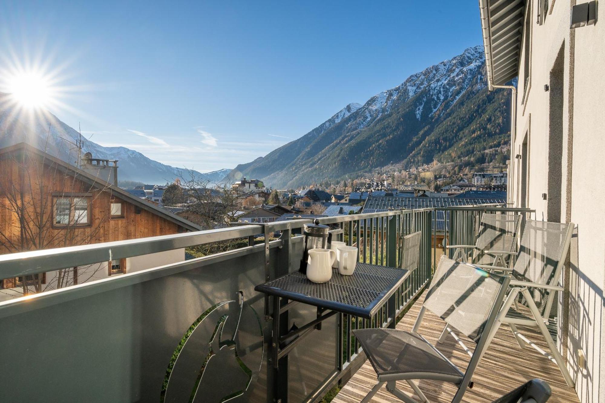 Residence Les Chamois Chamonix Bagian luar foto