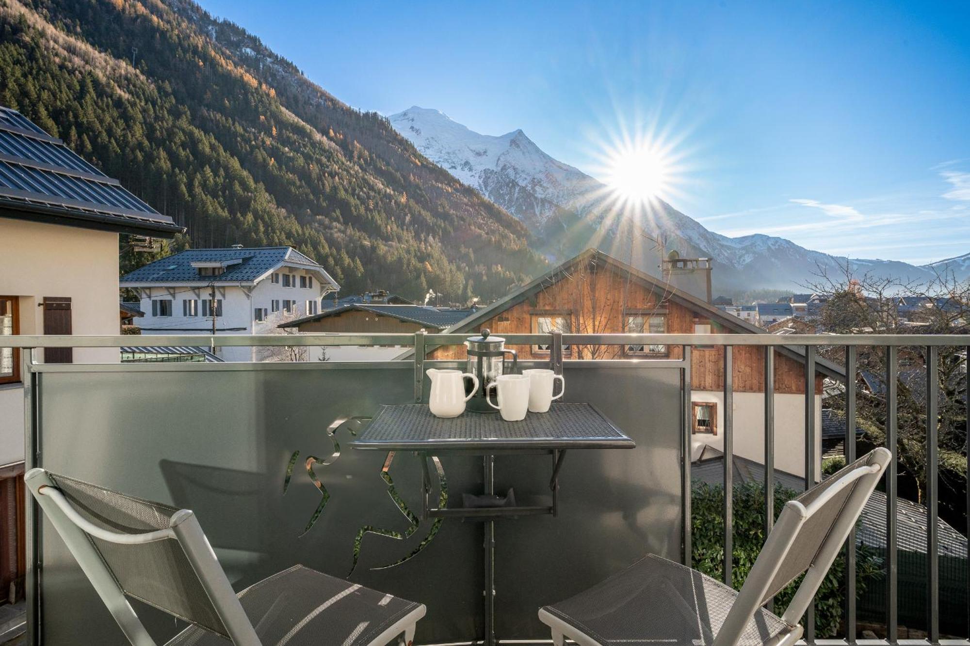 Residence Les Chamois Chamonix Bagian luar foto