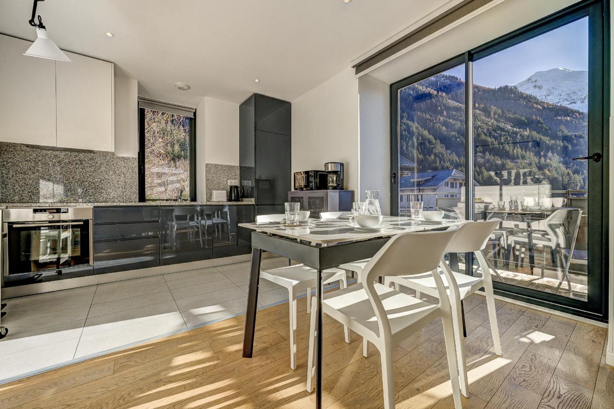 Residence Les Chamois Chamonix Bagian luar foto